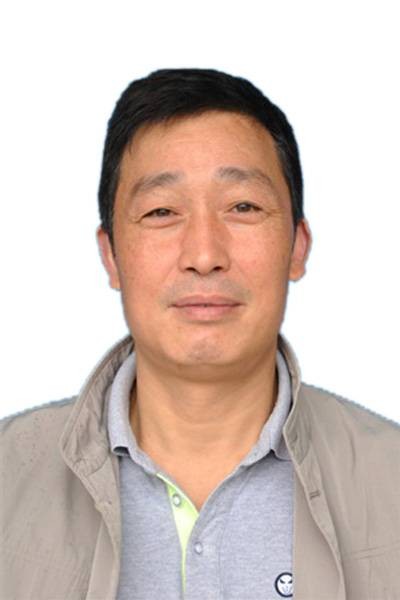 陈灏（桐城市地震局（台）党组成员、副局（台）长）