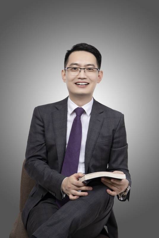 杨大伟（上海市华荣律师事务所律师）
