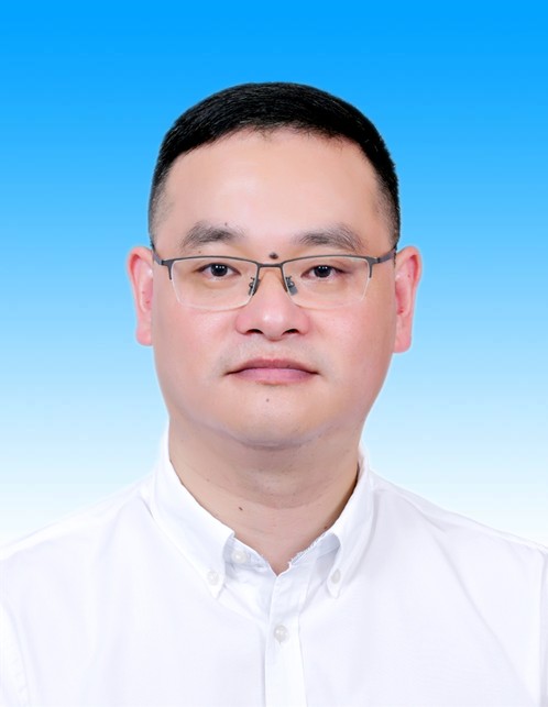 朱小龙(浙江省温州市乐清市政府办公室副主任、党组成员)