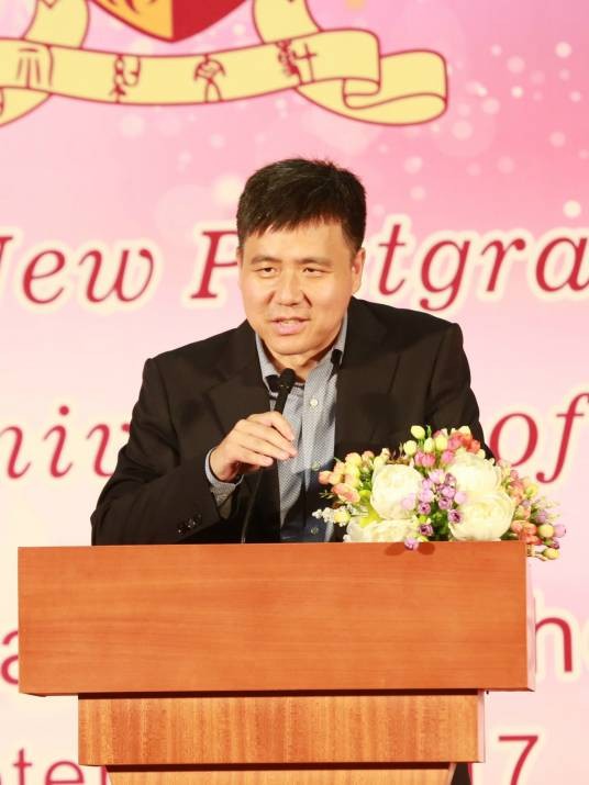 熊伟（香港中文大学（深圳）经管学院学术院长，世界计量经济学会会士）