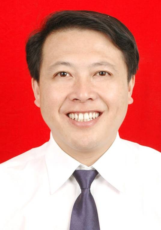 王璐（延安大学医学院教授）
