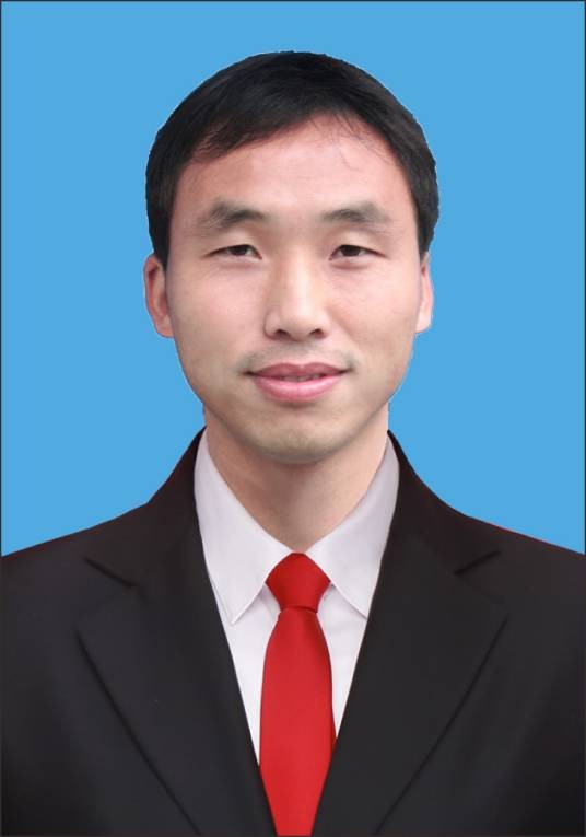 田源（贵州省铜仁市金融和国有资产发展中心党组成员、副主任）