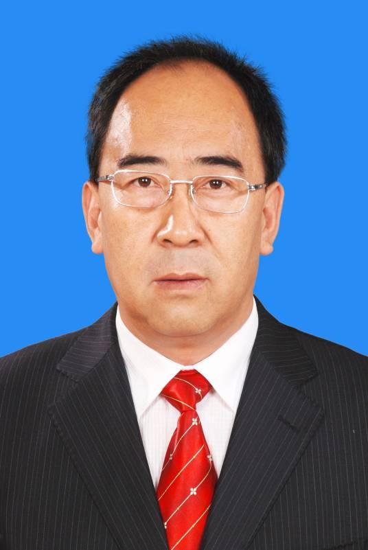 李世英（西宁市大通县政协主席）