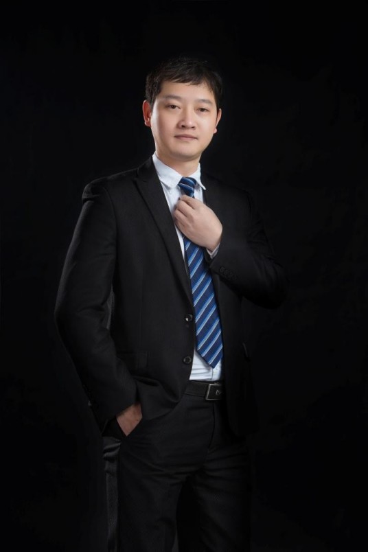 徐洪江（执业律师）