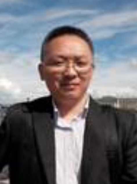 何东升（武汉工程大学教授）