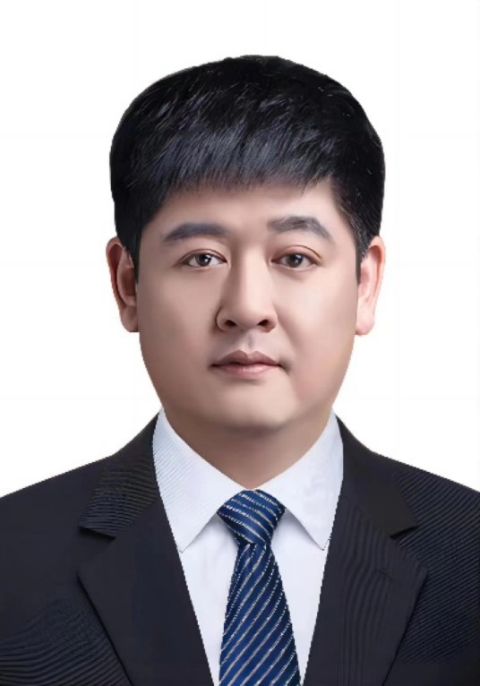 王罡（律师、石家庄市人大代表，河北金龙律师事务所合伙人、执行主任）