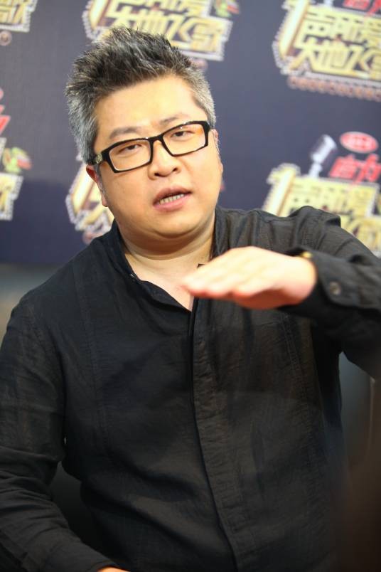 谁（2001年小柯演唱歌曲）