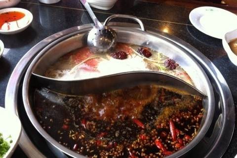 重庆孔亮火锅（长风街店）