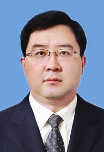 王冰(吉林省委组织部副部长,吉林省人力资源和社会保障厅党组书记、厅长)