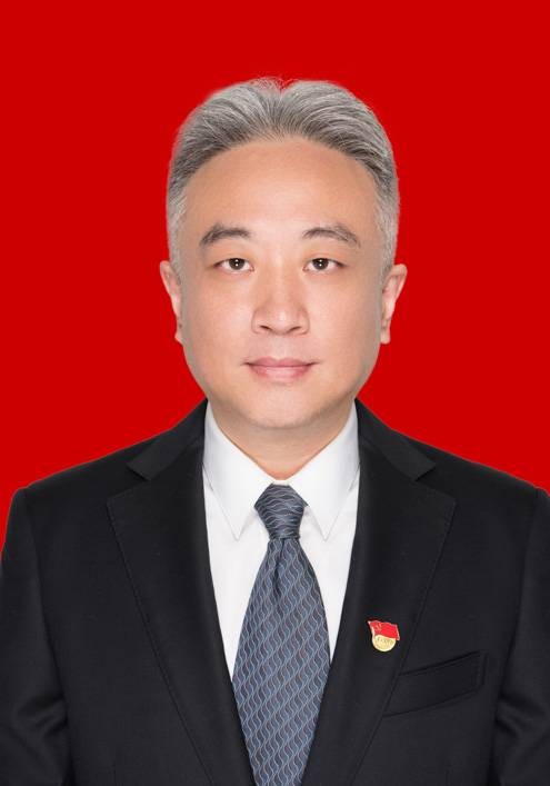 崔峰（贵州省贵阳市白云区副区长）