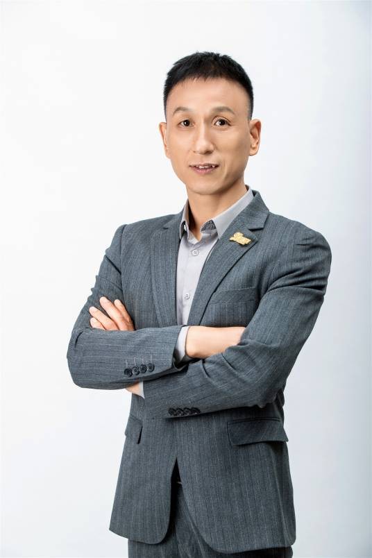 常明（首都保健营养美食学会秘书长）