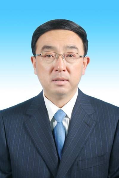 张健(张掖市人大常委会主任、党组书记)