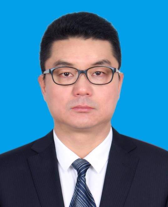 刘岩（青海省果洛藏族自治州委常委、州纪委书记、州监察委员会主任）