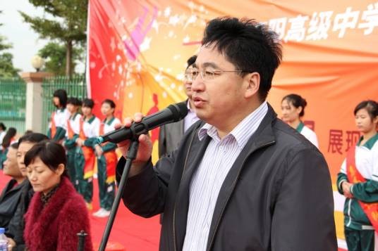 徐国华（惠阳高级中学高中部副校长）