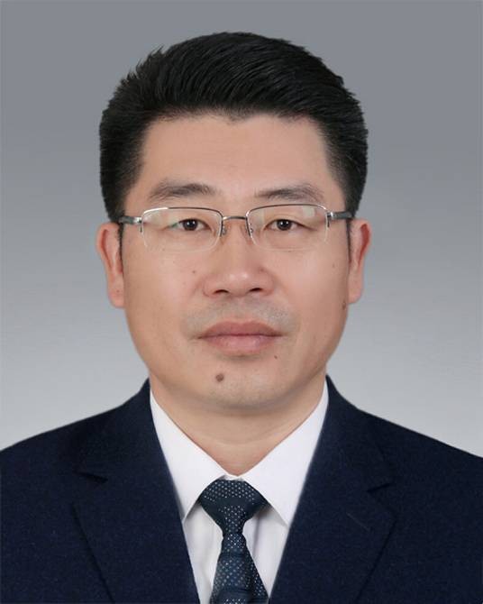 董斌（浙江省宁波市余姚市小曹娥镇党委委员）