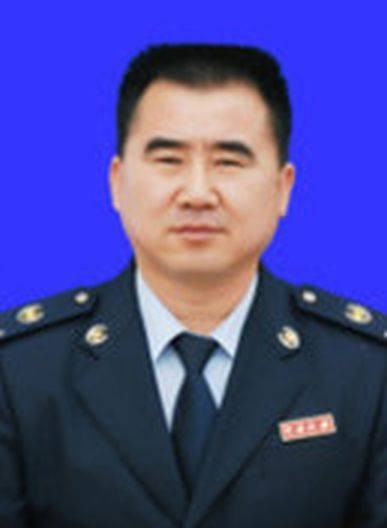 蔡云龙（国家税务总局岐山县税务局党委委员、副局长）