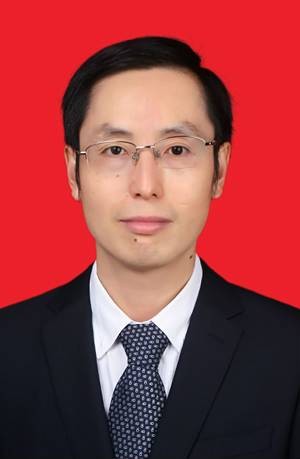 范斌（云南省通信管理局党组书记、局长）