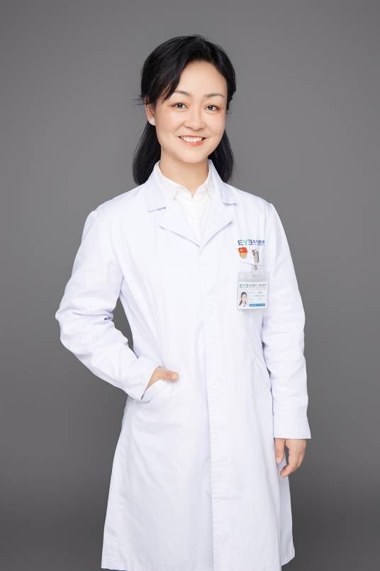 陈春梅（爱尔眼科重庆南坪医院副院长）