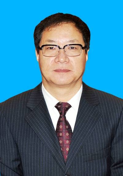 肖明华(呼伦贝尔市农牧业局原局长)