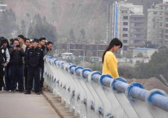 12·06广西女子跳桥失踪事件