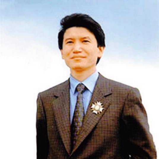 伊柳姆日诺夫·基尔萨·尼古拉耶维奇