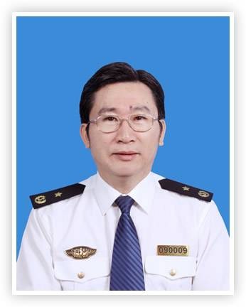杨文(广东海事局副局长、党组成员)