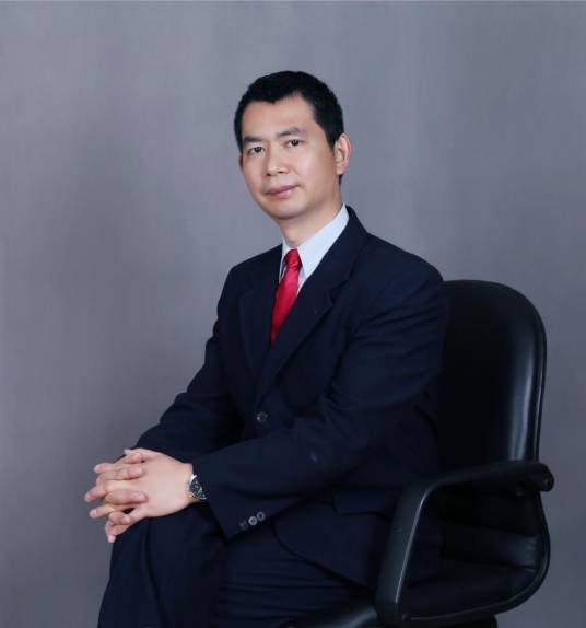 王星（湖北大学文学院教授）