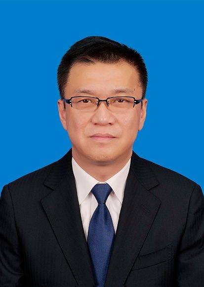 刘俊峰（辽宁省大连市瓦房店市人民政府副市长、党组成员，公安局局长）