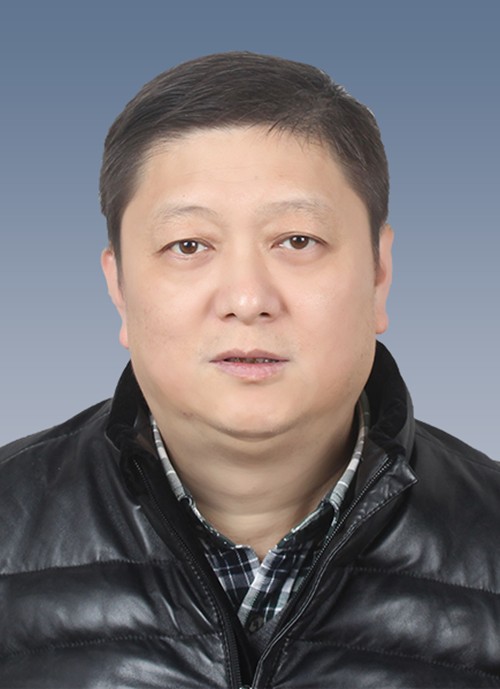 崔杰（重庆市沙坪坝区人大常委会原副主任）