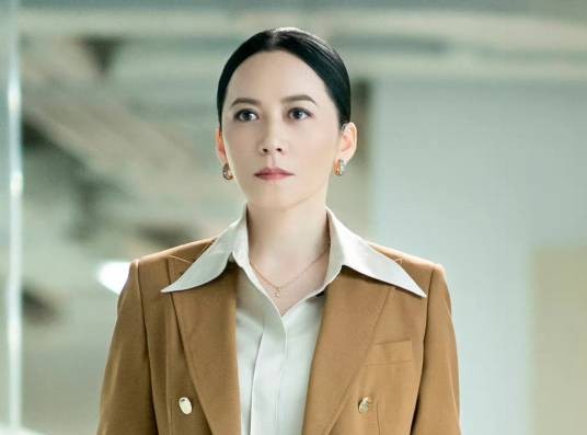 令仪（电视剧《玫瑰之战》中的角色）
