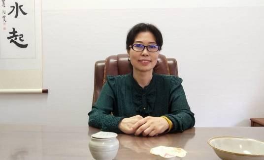 闫伟(三确文物鉴定技术研究院执行事务合伙人)