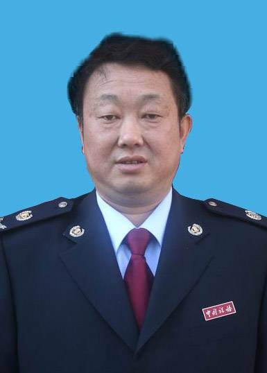 杜斌(昆明市晋宁区税务局党委书记、局长)