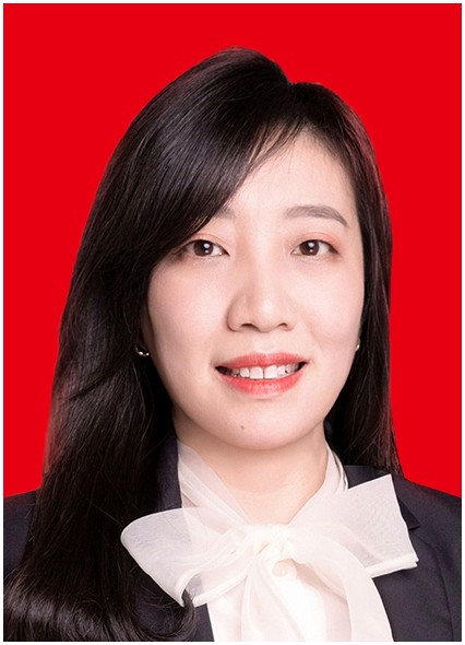 魏芳（上海华力集成电路制造有限公司图形增强部党支部书记、部长）