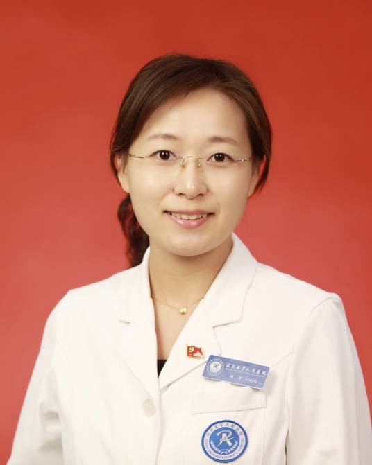 谢菲(北京大学人民医院乳腺外科副主任医师)