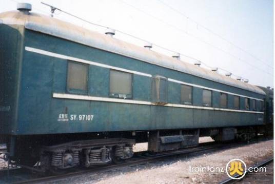 SY1型客车