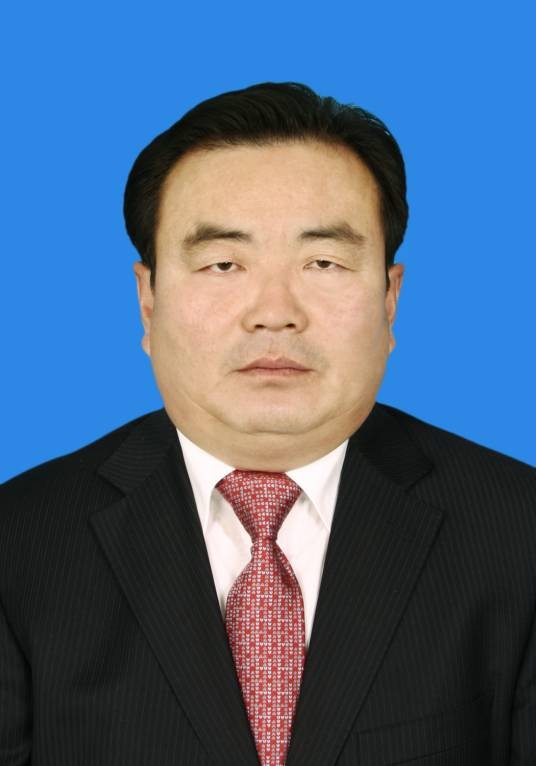 冯志明（内蒙古自治区鄂尔多斯市乌审旗委原常委、宣传部原部长）