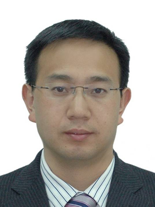 张涛（重庆市垫江县委副书记、县政府党组书记、县长）