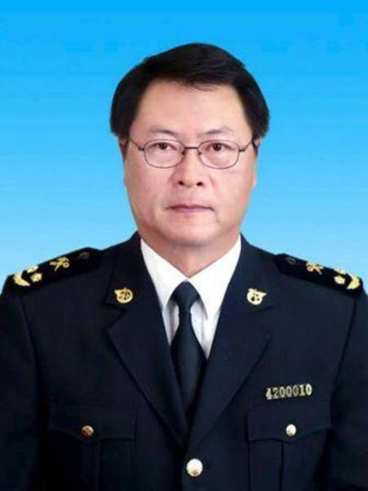 张亚平(海关总署驻上海特派员办事处副主任、党委委员、一级巡视员)