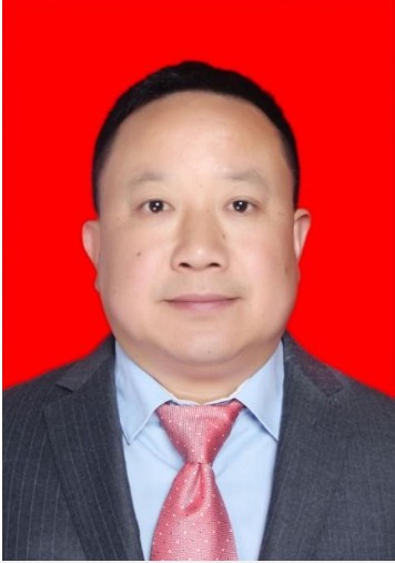何友国（贵州省毕节市教育局原副局长）