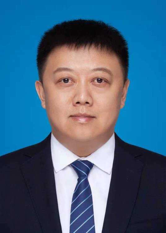 刘晓峰(东北农业大学党委常委、副校长)