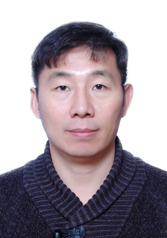 高坤（湖南第一师范学院副教授）