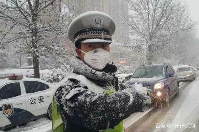 交警一个月工资能赚多少钱?