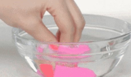 美妆蛋使用前需要打湿吗