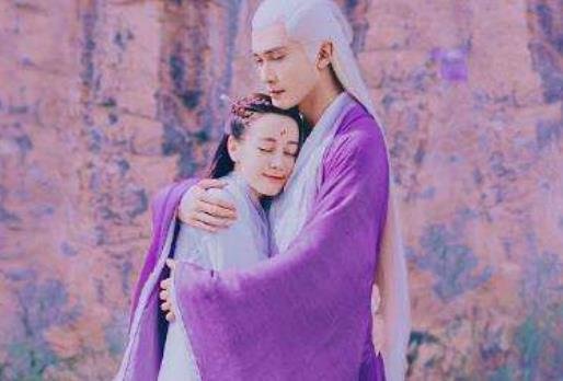 为什么《三生三世枕上书》里面的成玉一直都不接受连宋的心意？