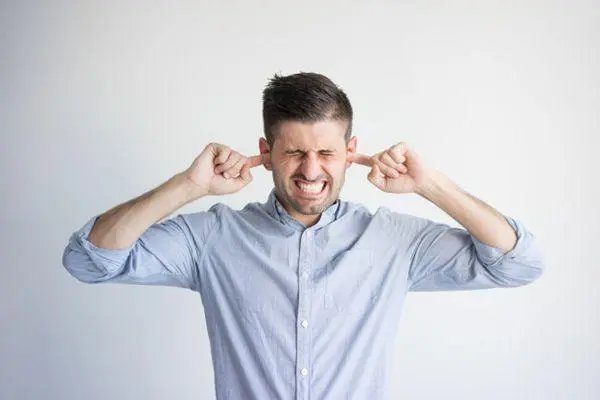 聒噪的解释是什么