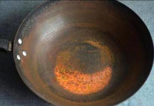 铁锅怎么用不粘锅?