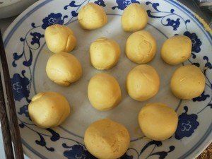 普通面粉做南瓜饼的做法