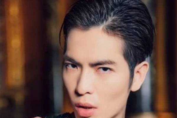 萧敬腾的雨神称号的来源，是巧合还是炒作？