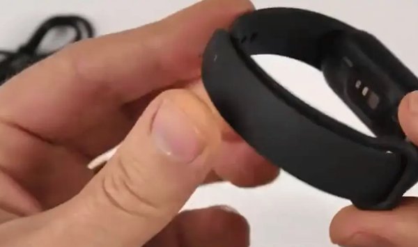 小米手环5开机步骤是怎样的呢？