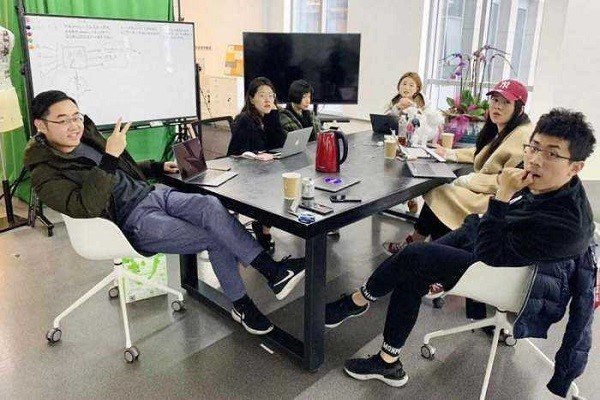 前端和后端工作哪个更累？